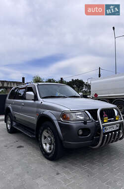 Mitsubishi Pajero Sport  2002