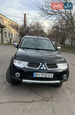 Mitsubishi Pajero Sport 2010