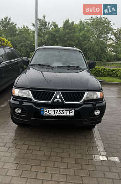 Mitsubishi Pajero Sport  2006