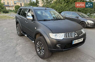 Mitsubishi Pajero Sport  2010