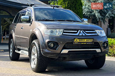 Mitsubishi Pajero Sport  2013