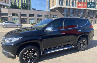 Mitsubishi Pajero Sport  2018