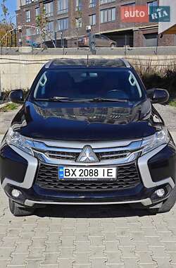 Mitsubishi Pajero Sport  2016