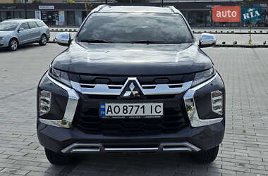 Mitsubishi Pajero Sport  2024