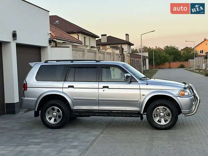 Mitsubishi Pajero Sport