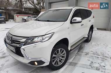 Mitsubishi Pajero Sport  2016