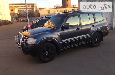 Mitsubishi Pajero Wagon  6G75 2006