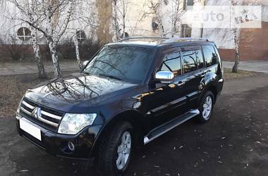 Mitsubishi Pajero Wagon  2008