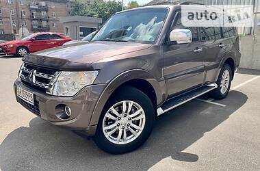 Mitsubishi Pajero Wagon 3.2 DiD 2011