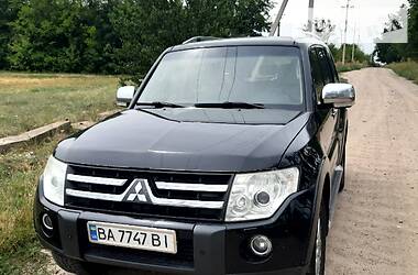 Mitsubishi Pajero Wagon  2008