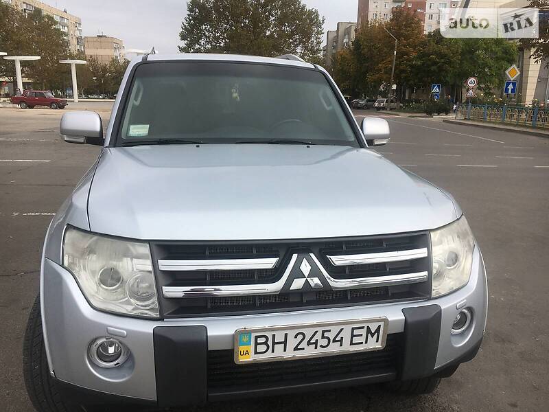 Mitsubishi Pajero Wagon