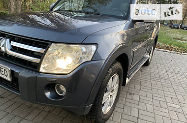 Mitsubishi Pajero Wagon  2008