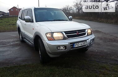 Mitsubishi Pajero Wagon  2003