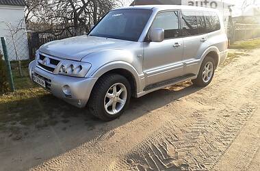 Mitsubishi Pajero Wagon  2004