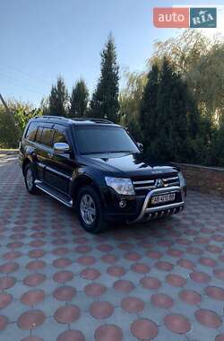 Mitsubishi Pajero Wagon  2008