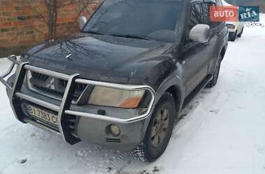 Mitsubishi Pajero Wagon  2004