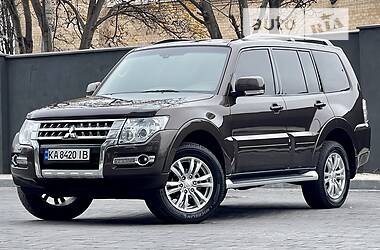 Mitsubishi Pajero Wagon ULTIMATE  2017