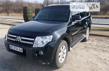 Mitsubishi Pajero Wagon  2010