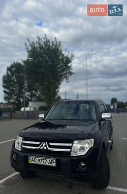 Mitsubishi Pajero Wagon  2008