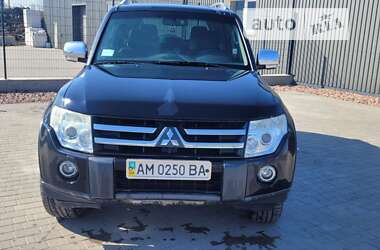 Mitsubishi Pajero Wagon  2008