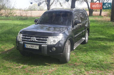 Mitsubishi Pajero Wagon  2008