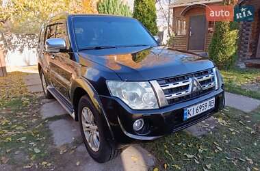 Mitsubishi Pajero Wagon  2011