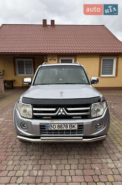 Mitsubishi Pajero Wagon  2008