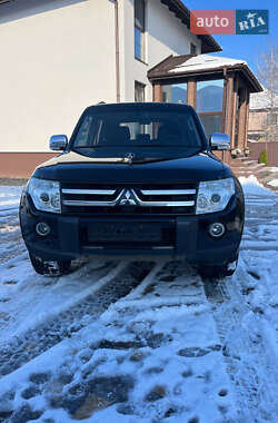 Mitsubishi Pajero Wagon 2008