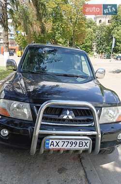 Mitsubishi Pajero Wagon  2005