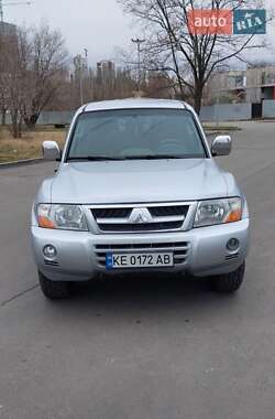 Mitsubishi Pajero Wagon  2005
