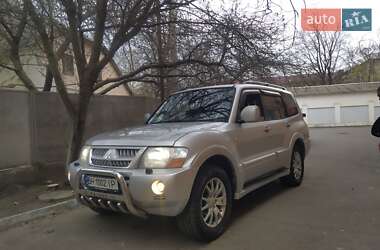 Mitsubishi Pajero Wagon  2003