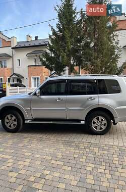 Mitsubishi Pajero Wagon  2008