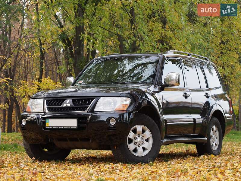 Mitsubishi Pajero Wagon