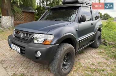 Mitsubishi Pajero Wagon  2004