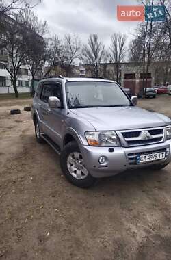 Mitsubishi Pajero Wagon  2007