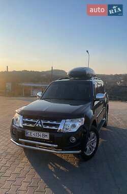 Mitsubishi Pajero Wagon  2012