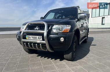 Mitsubishi Pajero Wagon  2006