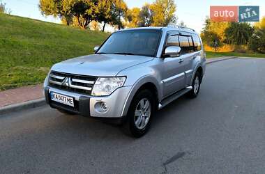 Mitsubishi Pajero Wagon  2008