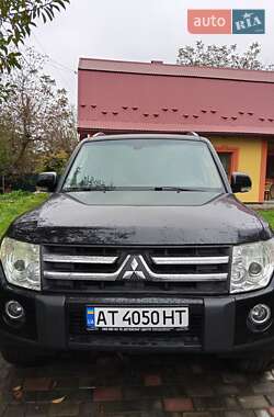 Mitsubishi Pajero Wagon  2008