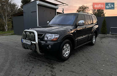 Mitsubishi Pajero Wagon  2004