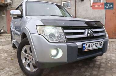 Mitsubishi Pajero Wagon 2008