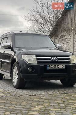 Mitsubishi Pajero Wagon  2008