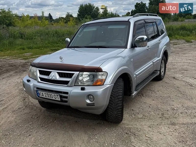 Mitsubishi Pajero Wagon