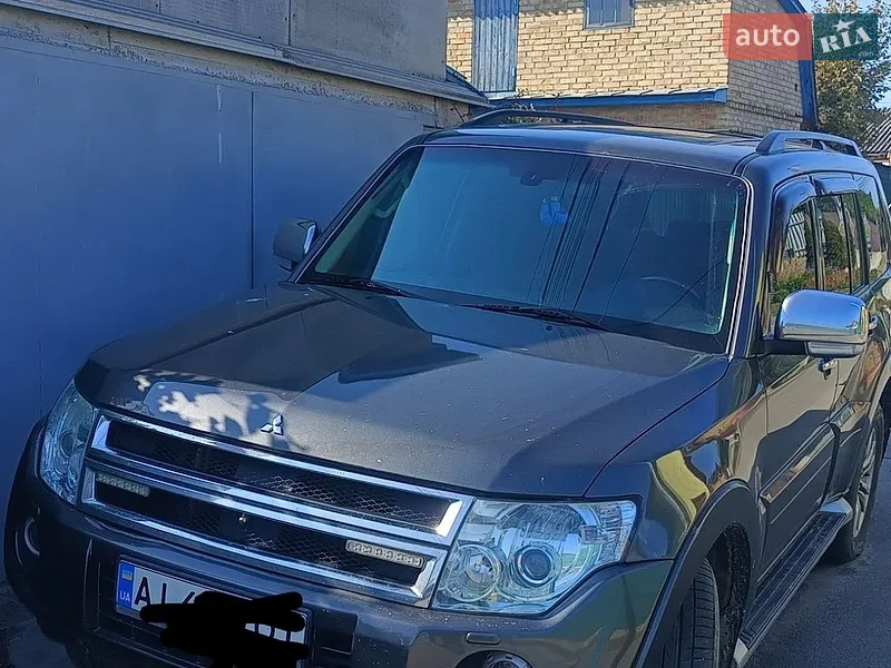 Mitsubishi Pajero Wagon