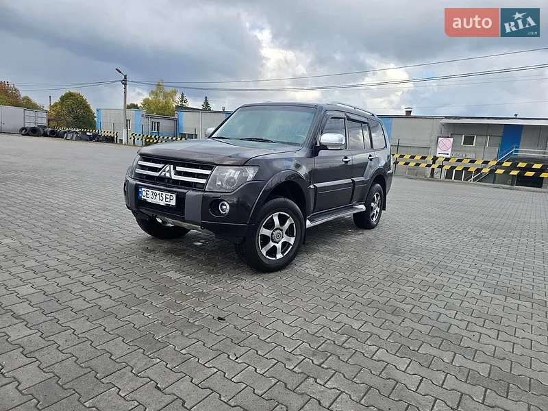 Mitsubishi Pajero Wagon