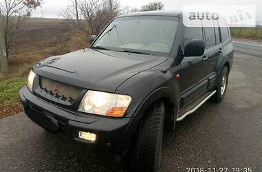 Mitsubishi Pajero  2001