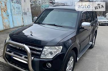 Mitsubishi Pajero  2007