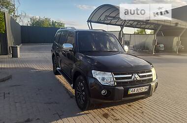 Mitsubishi Pajero  2008