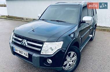 Mitsubishi Pajero  2008