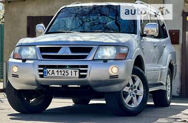 Mitsubishi Pajero  2006